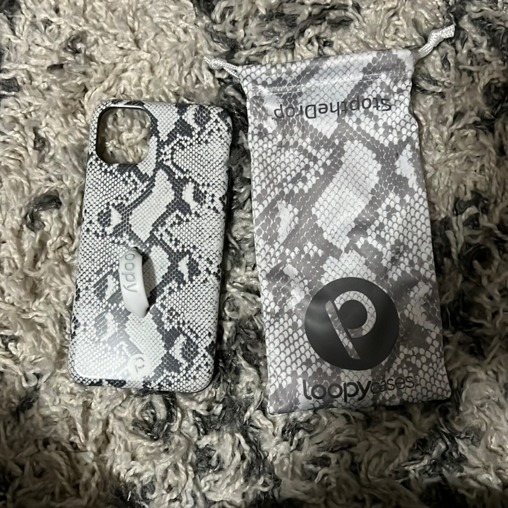 Snakeskin Loopy iPhone 11 Pro Max